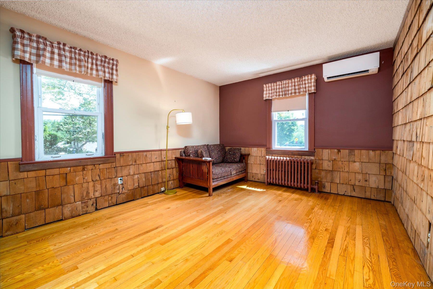 Single Family Oceanview Road Nassau County, NY 11518, MLS-1044138-18