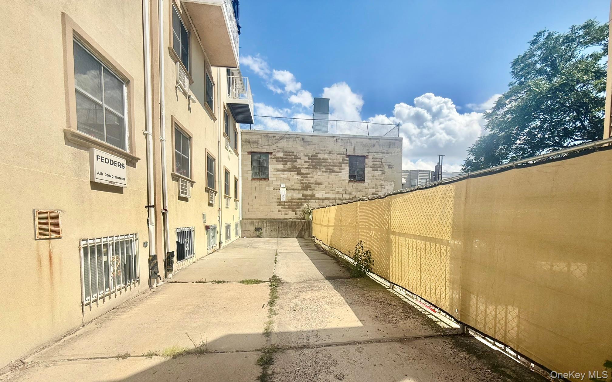 Single Family Metropolitan Avenue Queens, NY 11379, MLS-1044145-2