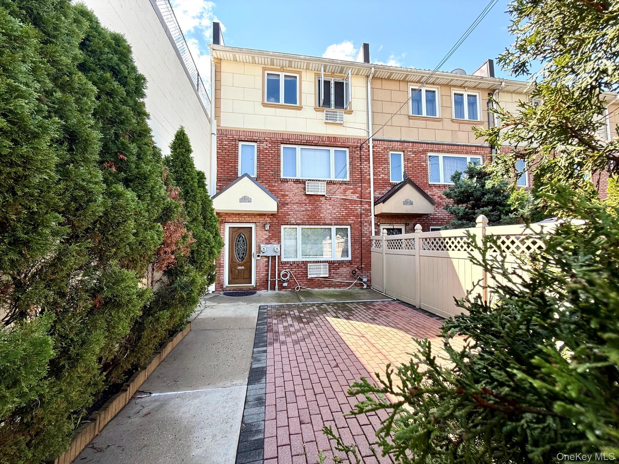 Single Family Metropolitan Avenue  Queens, NY 11379, MLS-1044145-21