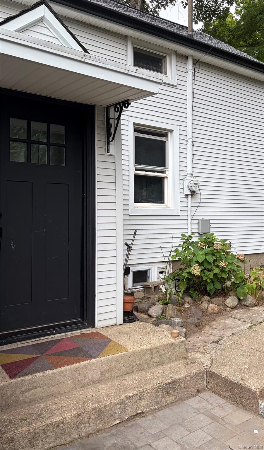 Single Family Valentine Street  Nassau County, NY 11542, MLS-1044147-2