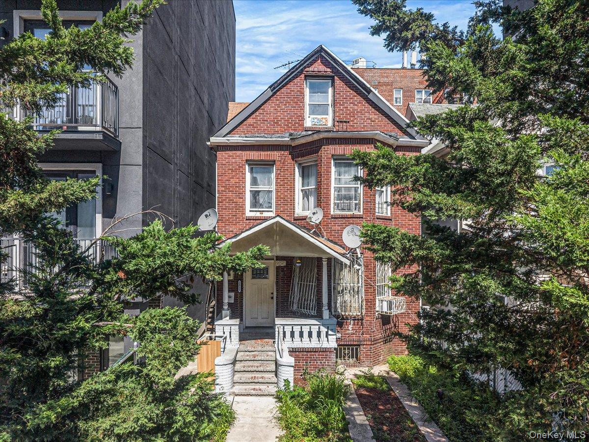 Single Family Clarendon Road  Brooklyn, NY 11226, MLS-1044165-3
