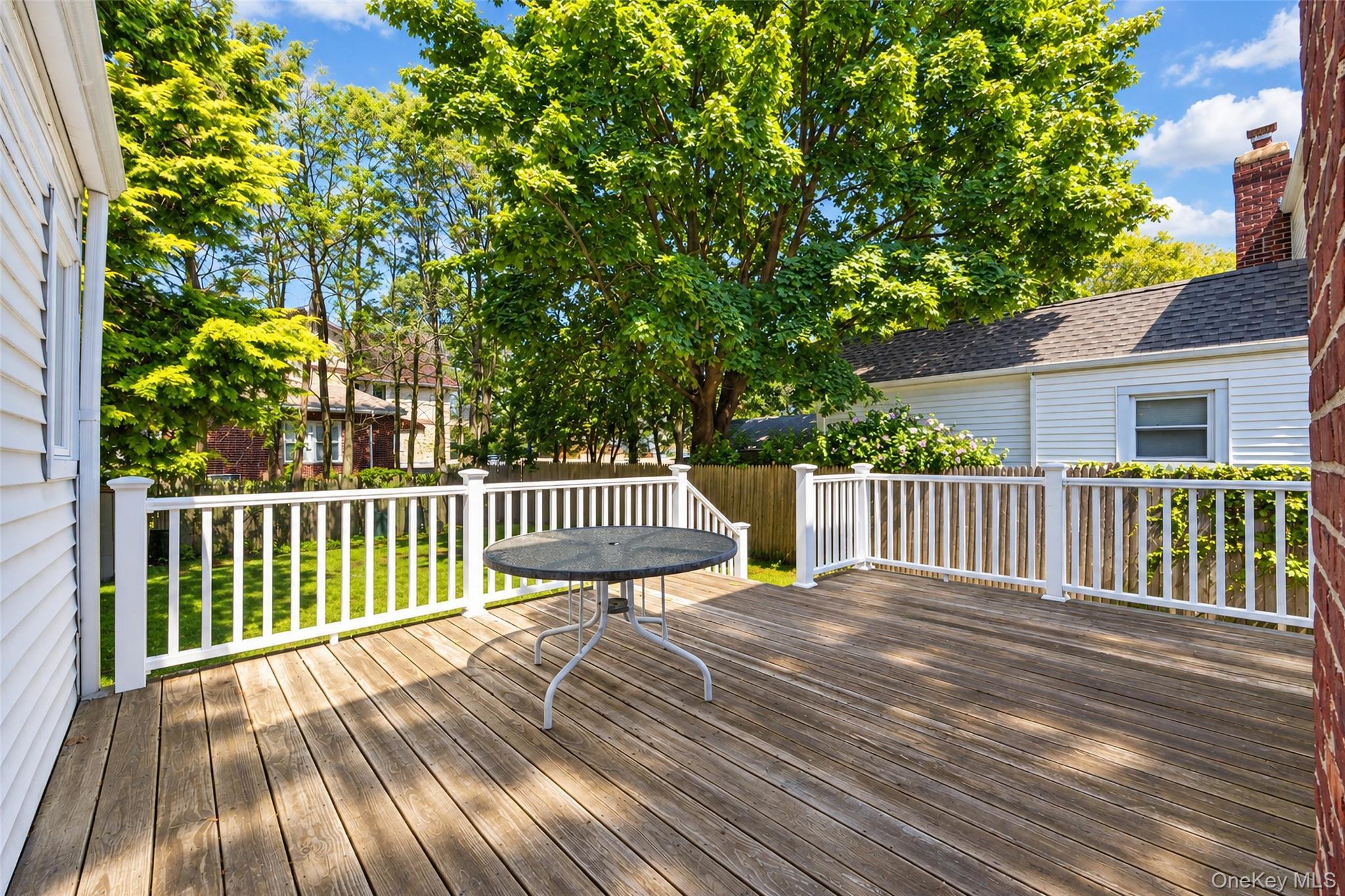 Single Family 53rd Avenue Queens, NY 11364, MLS-1044185-25