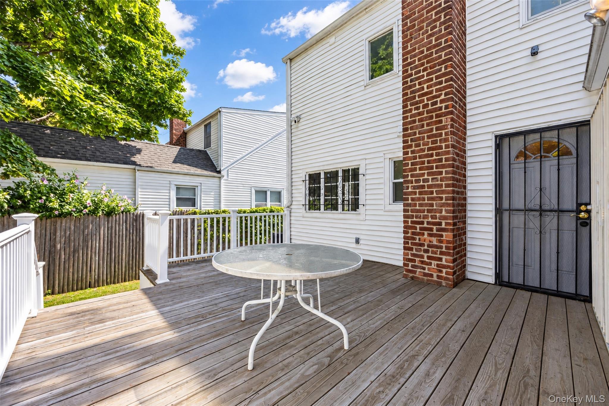 Single Family 53rd Avenue Queens, NY 11364, MLS-1044185-26