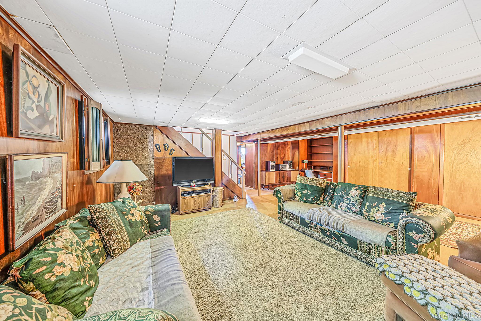 Single Family Burlington Avenue  Suffolk County, NY 11729, MLS-1044189-22