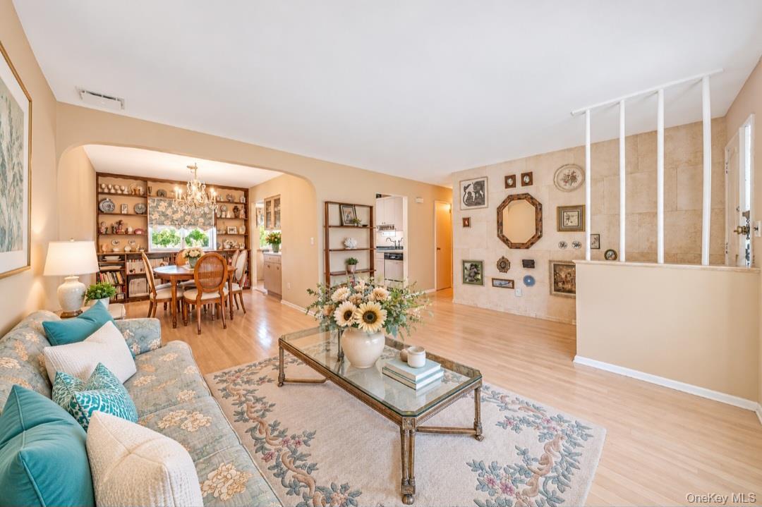 Single Family Burlington Avenue  Suffolk County, NY 11729, MLS-1044189-9