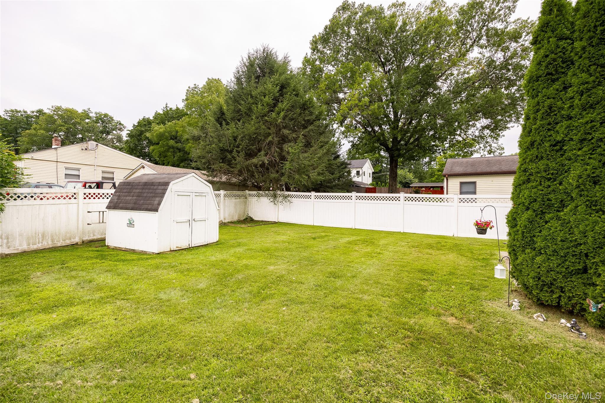 Single Family Park Lane Dutchess County, NY 12508, MLS-1044196-17