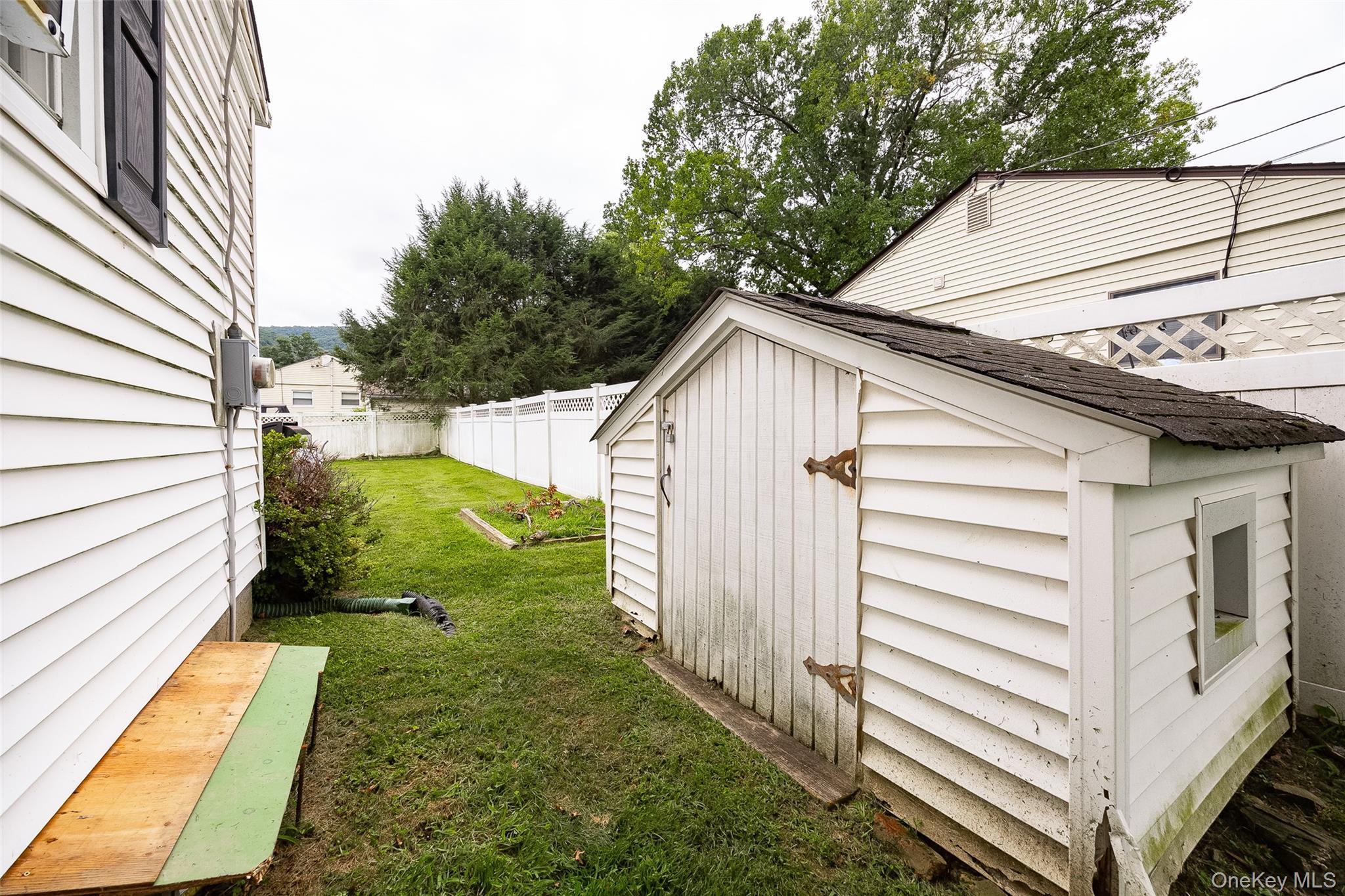 Single Family Park Lane  Dutchess County, NY 12508, MLS-1044196-21
