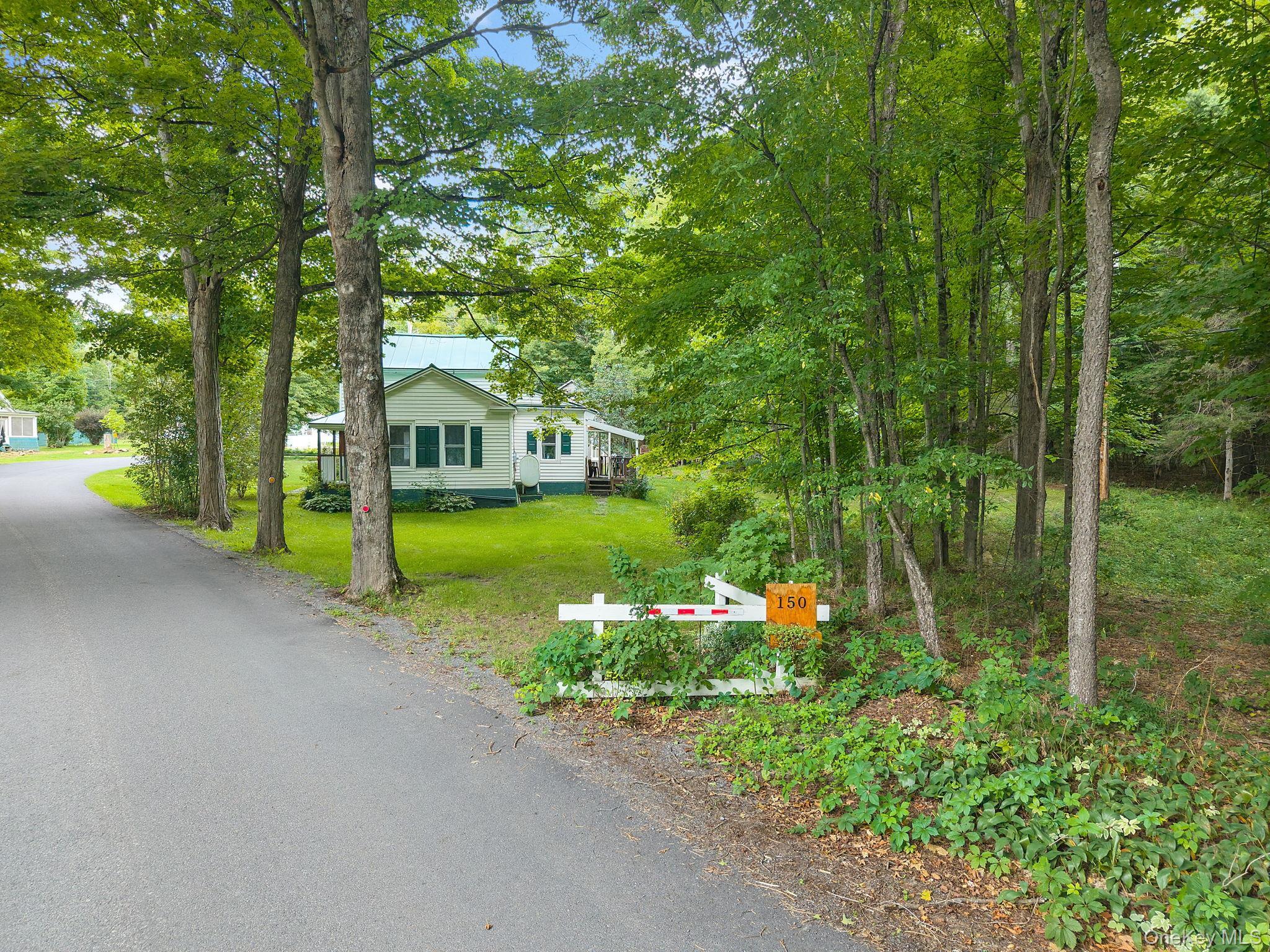 Single Family Pleasant Valley Rd, Fultonham Out Of Area, NY 12071, MLS-1044228-2