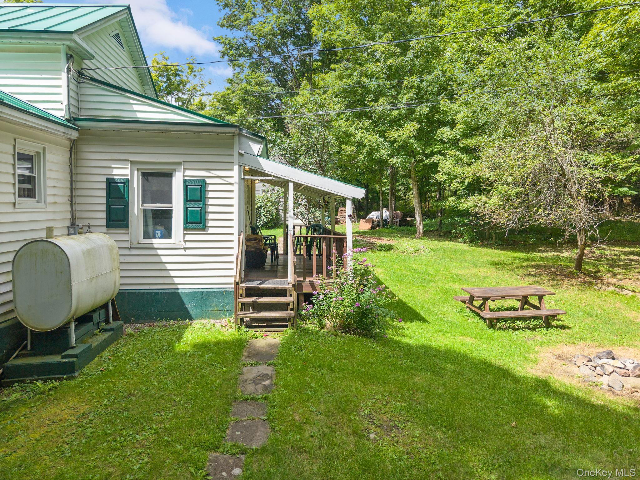 Single Family Pleasant Valley Rd, Fultonham Out Of Area, NY 12071, MLS-1044228-34