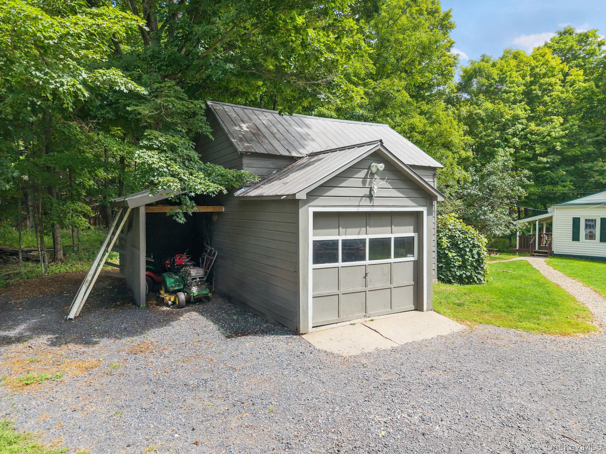 Single Family Pleasant Valley Rd, Fultonham Out Of Area, NY 12071, MLS-1044228-39