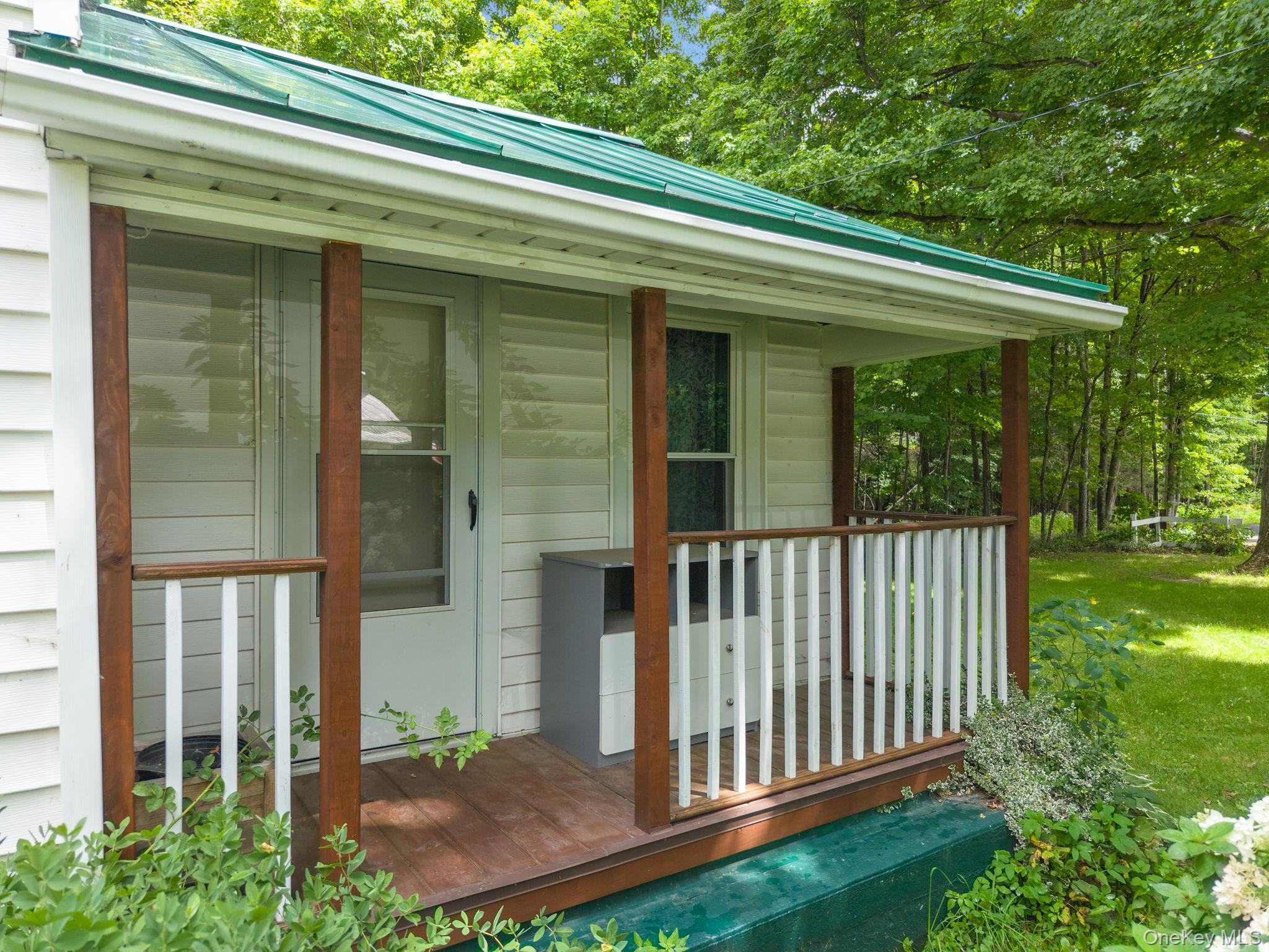 Single Family Pleasant Valley Rd, Fultonham Out Of Area, NY 12071, MLS-1044228-4