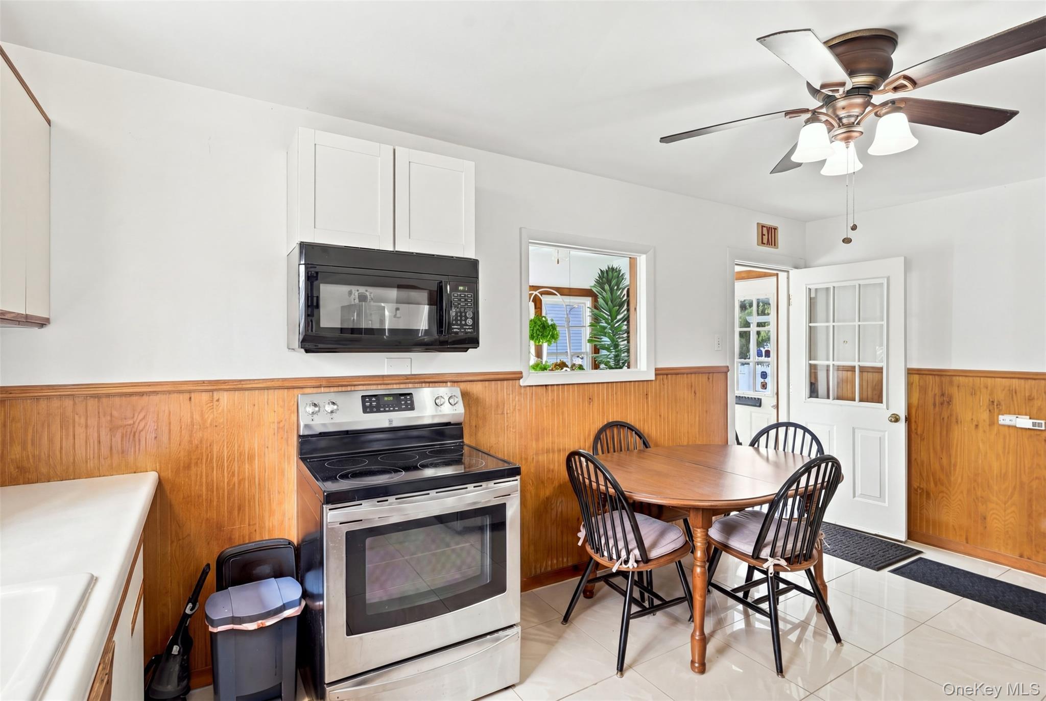 Single Family Sergeant Palmateer Way Dutchess County, NY 12590, MLS-1044235-17