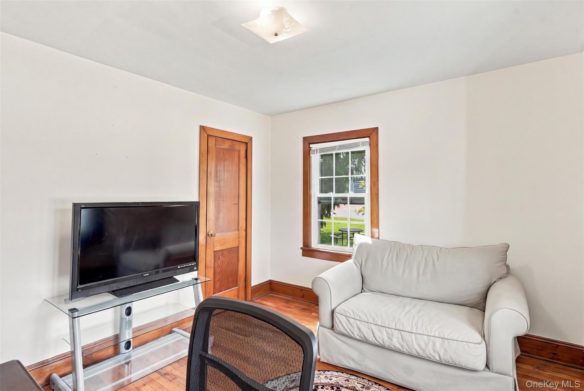 Single Family Sergeant Palmateer Way Dutchess County, NY 12590, MLS-1044235-31