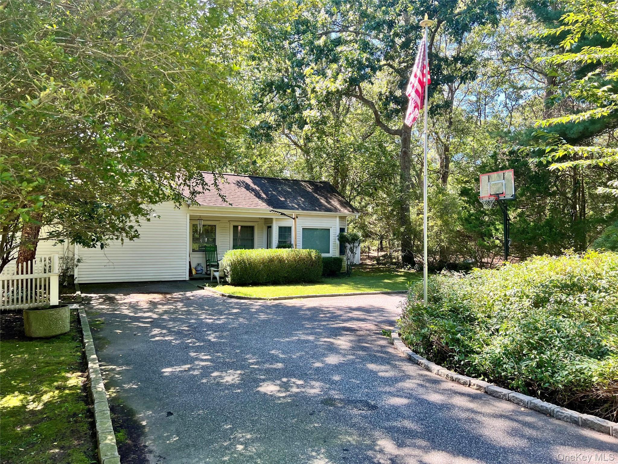 Single Family Wading River Manor Road Suffolk County, NY 11949, MLS-1044264-2