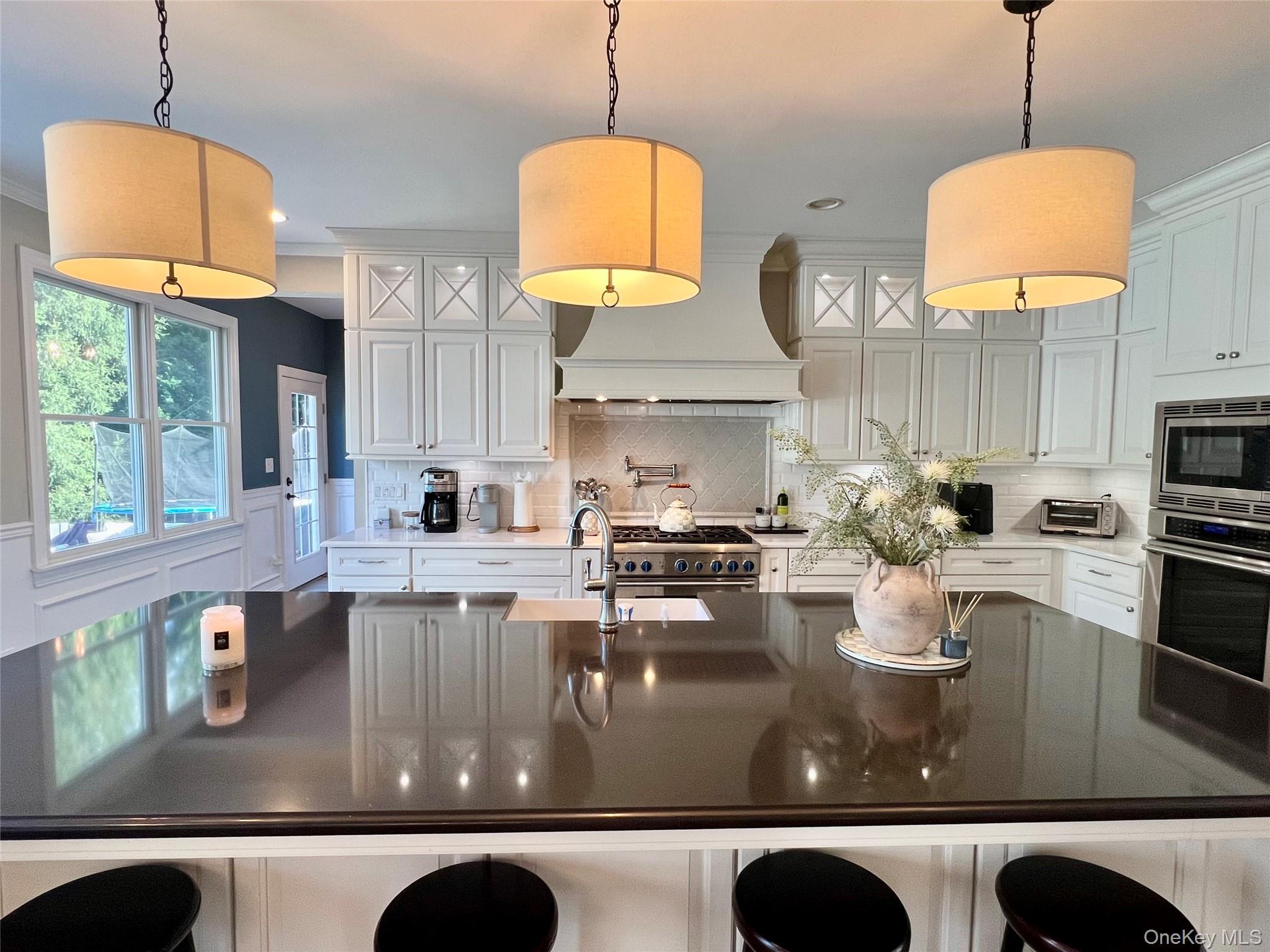 Single Family Wyona Court  Suffolk County, NY 11743, MLS-1044269-11