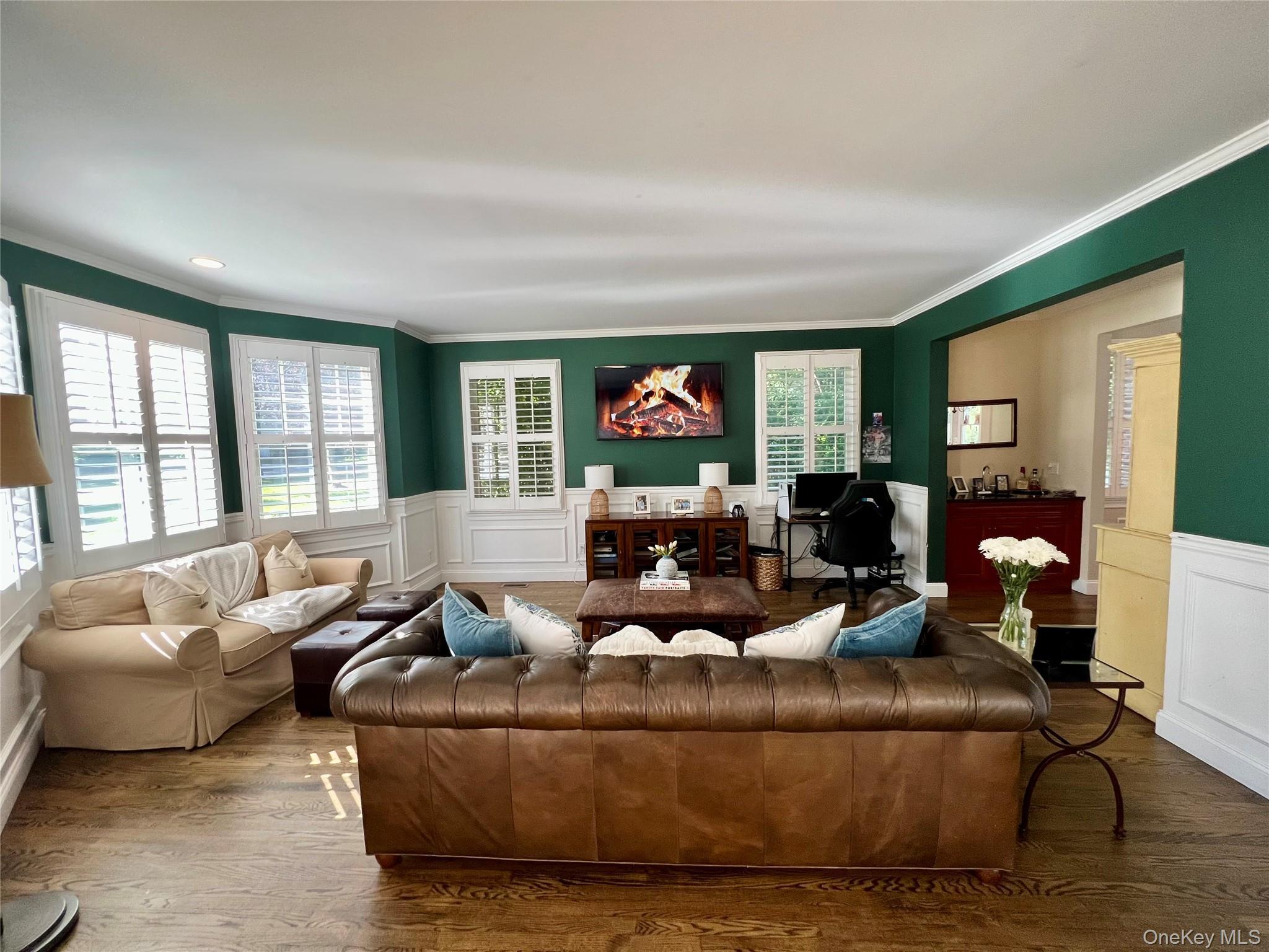 Single Family Wyona Court  Suffolk County, NY 11743, MLS-1044269-17