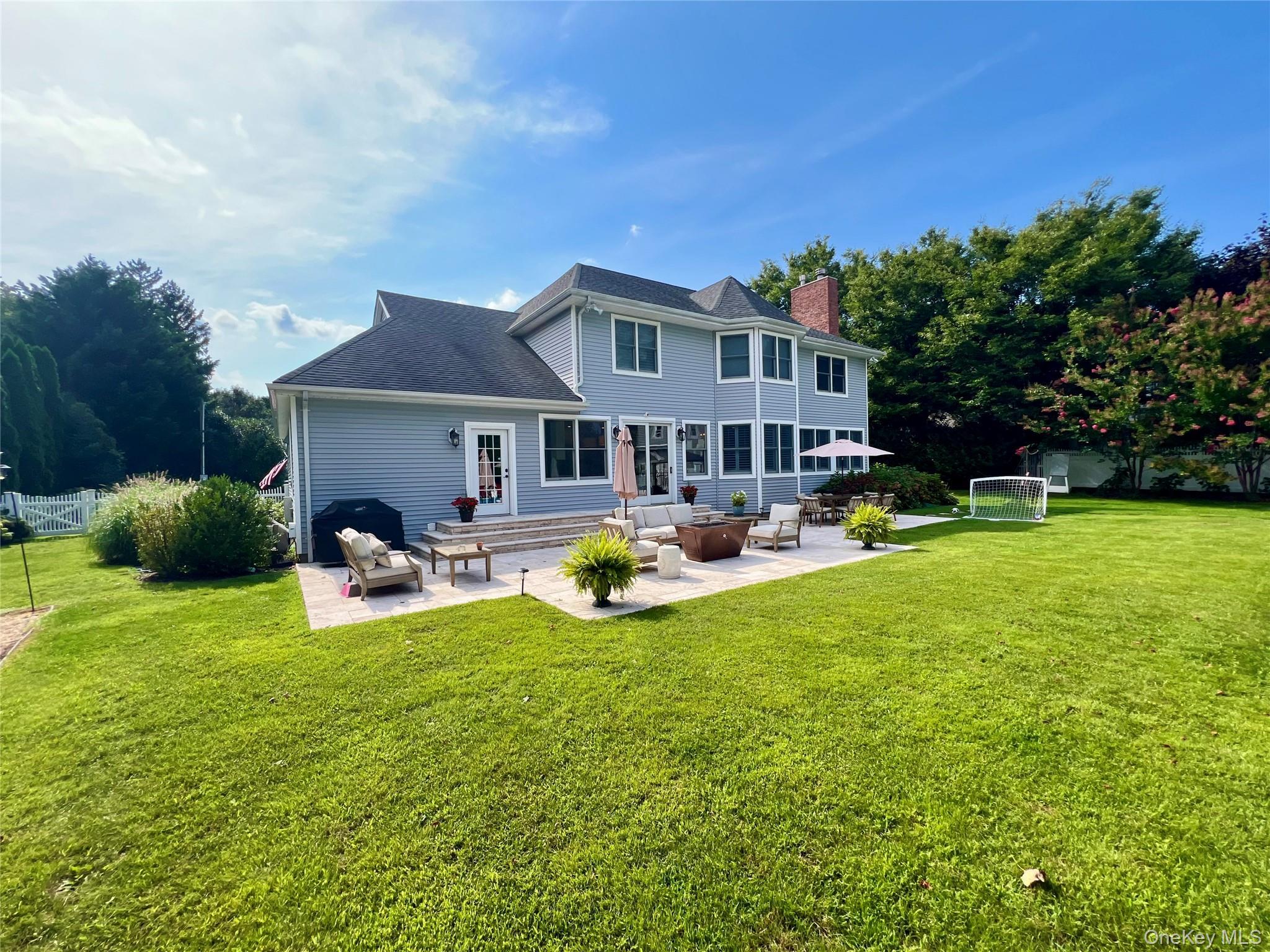 Single Family Wyona Court  Suffolk County, NY 11743, MLS-1044269-26