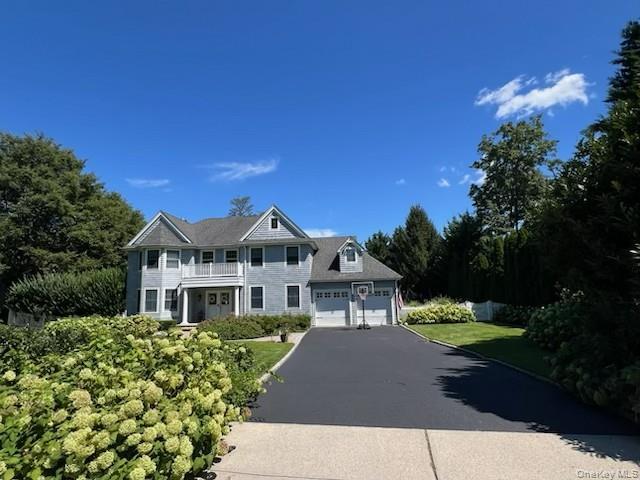 Single Family Wyona Court  Suffolk County, NY 11743, MLS-1044269-6