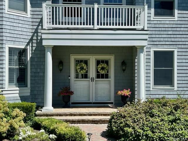 Single Family Wyona Court  Suffolk County, NY 11743, MLS-1044269-8
