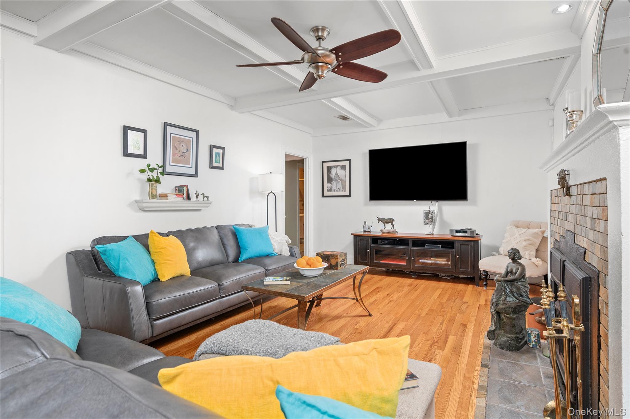 Single Family Sunrise Terrace Westchester County, NY 10703, MLS-1044281-12