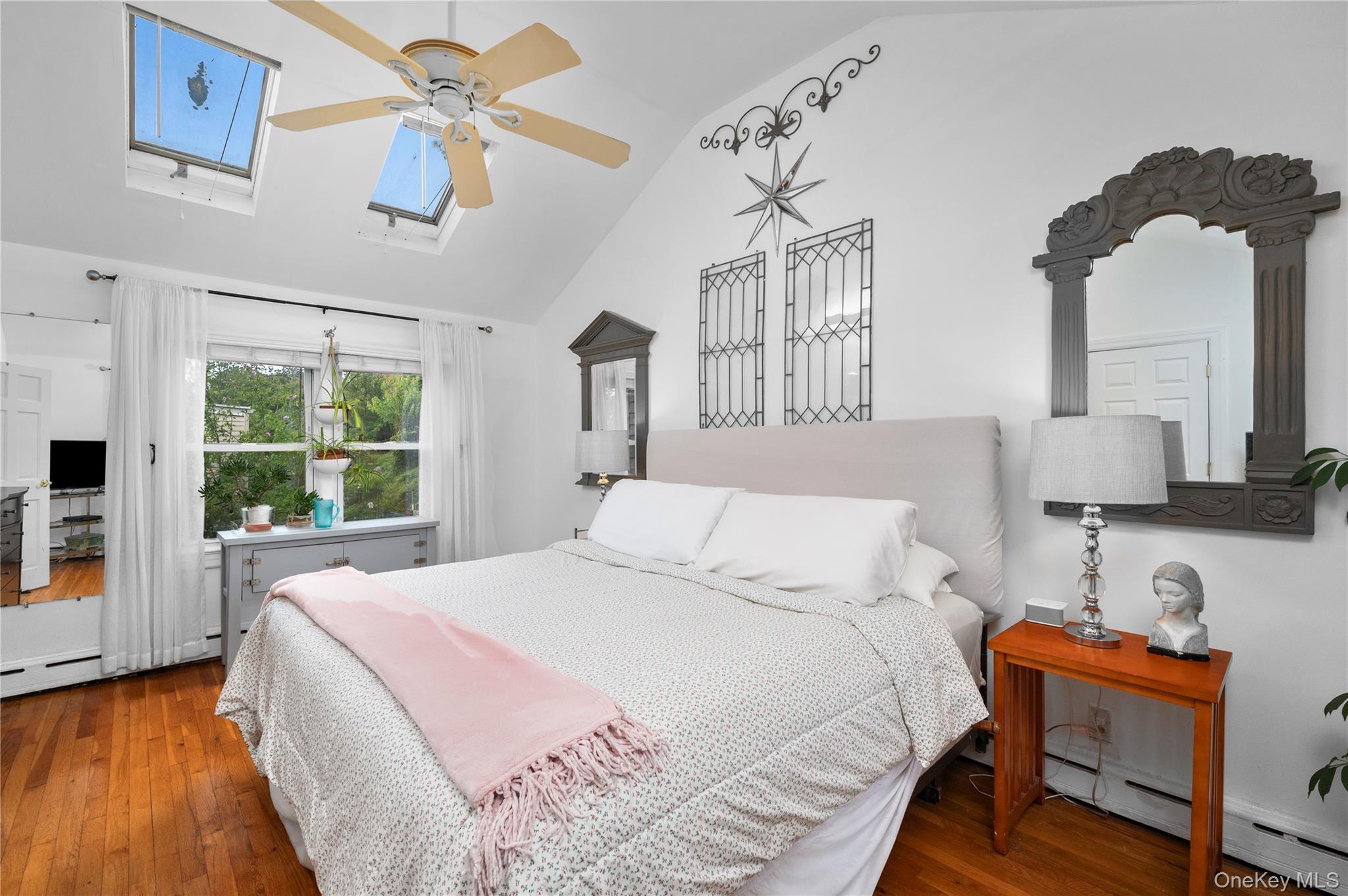 Single Family Sunrise Terrace Westchester County, NY 10703, MLS-1044281-17