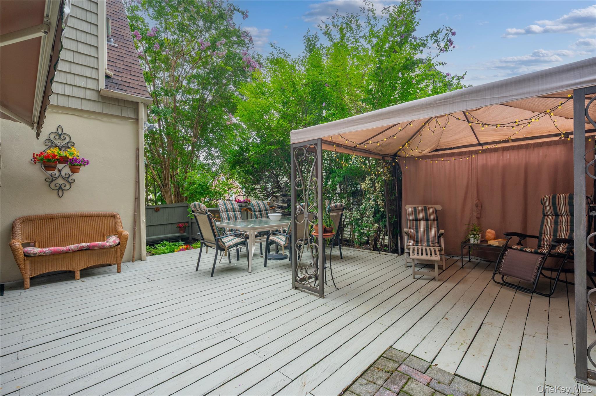 Single Family Sunrise Terrace Westchester County, NY 10703, MLS-1044281-28