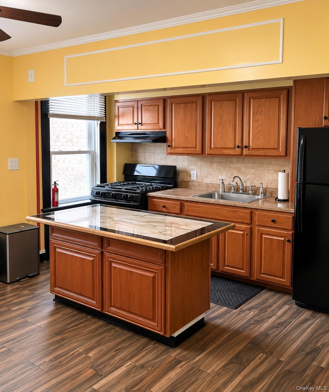 Single Family Hawtree Creek Road Queens, NY 11420, MLS-1044292-4