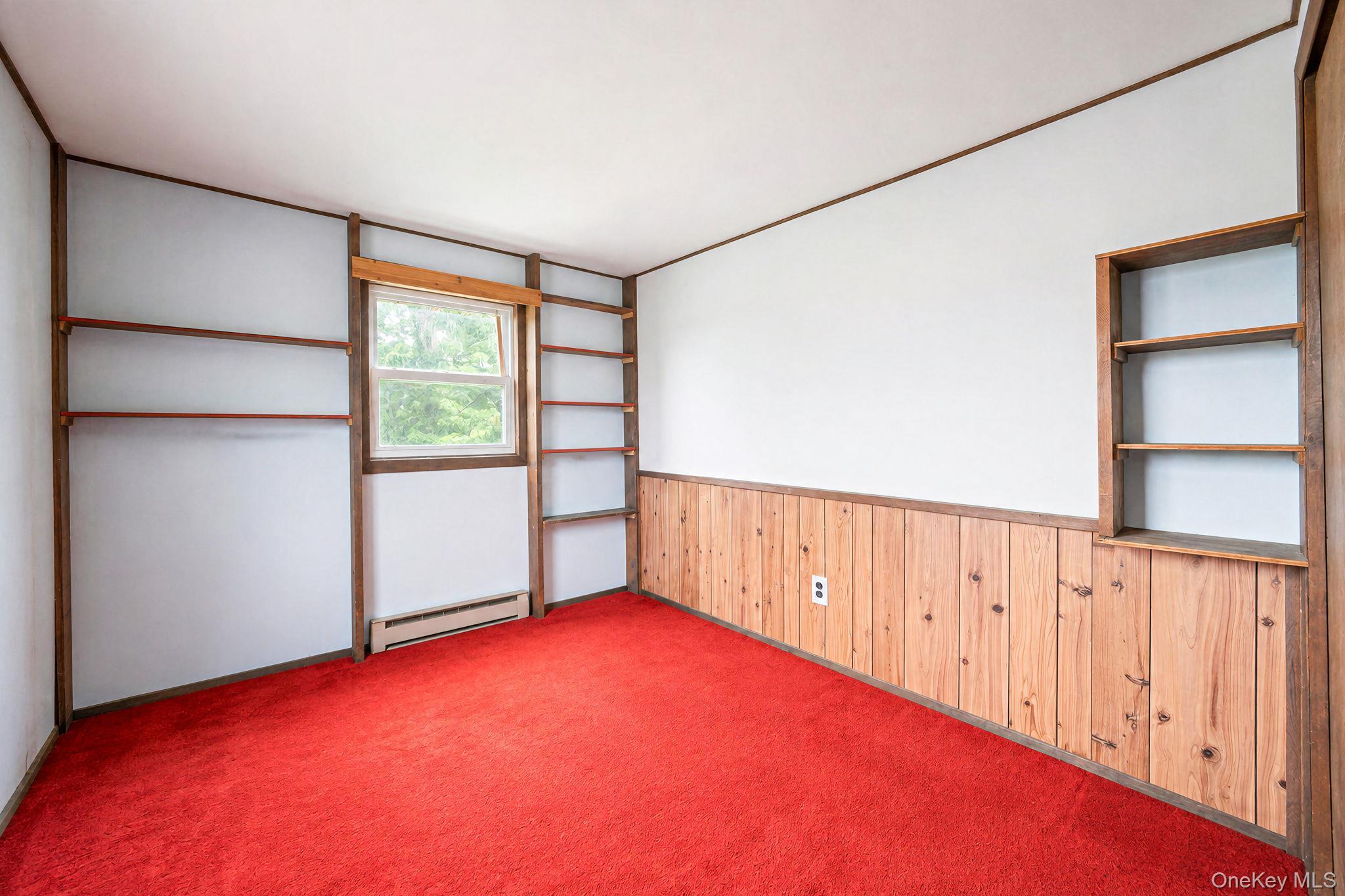 Single Family Gwendolyn Place  Suffolk County, NY 11730, MLS-1044297-12