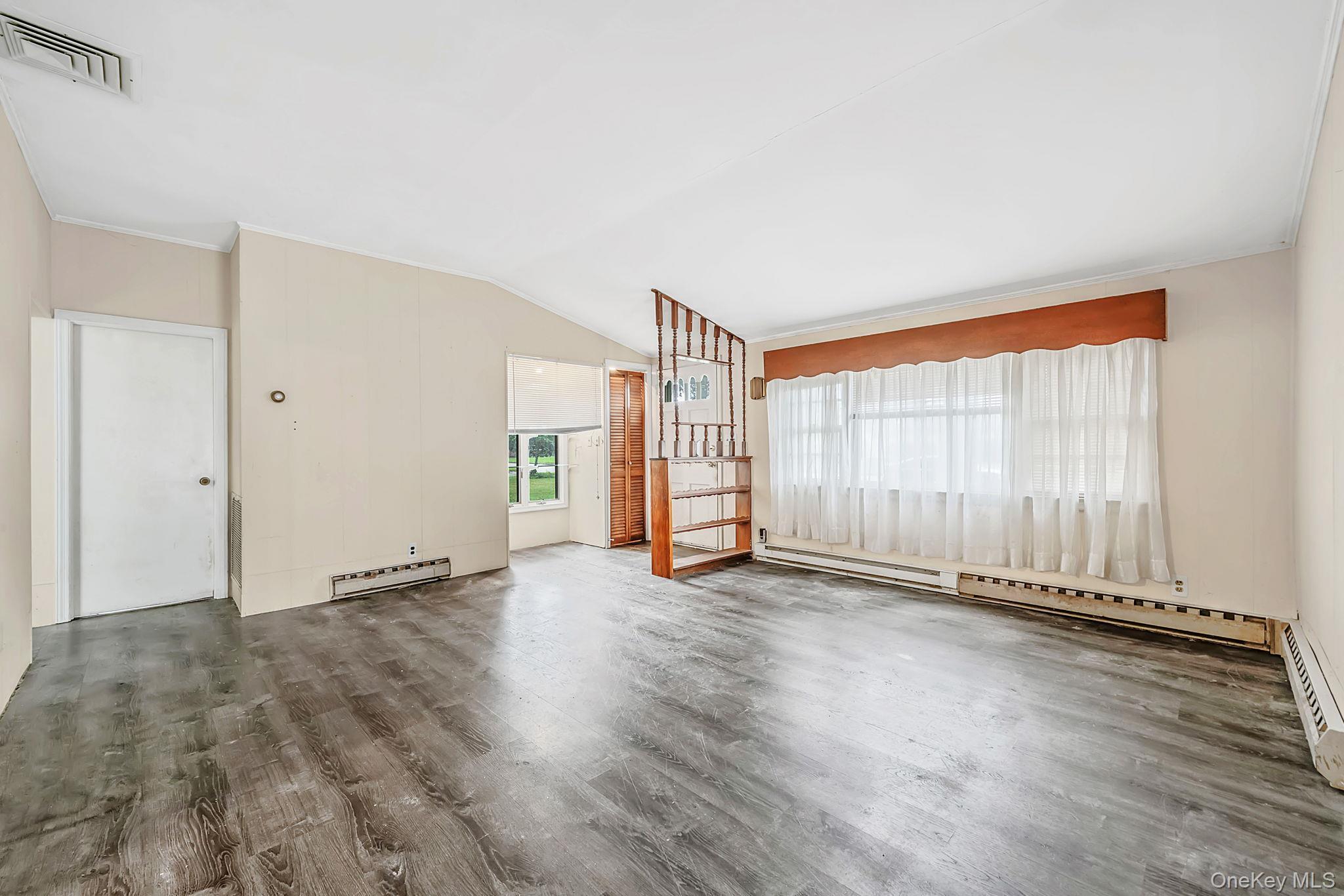 Single Family Gwendolyn Place  Suffolk County, NY 11730, MLS-1044297-4