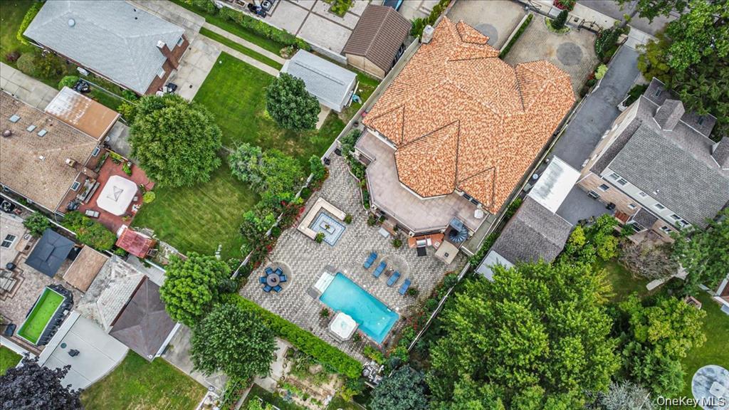 Single Family 147th Place Queens, NY 11357, MLS-1044314-6