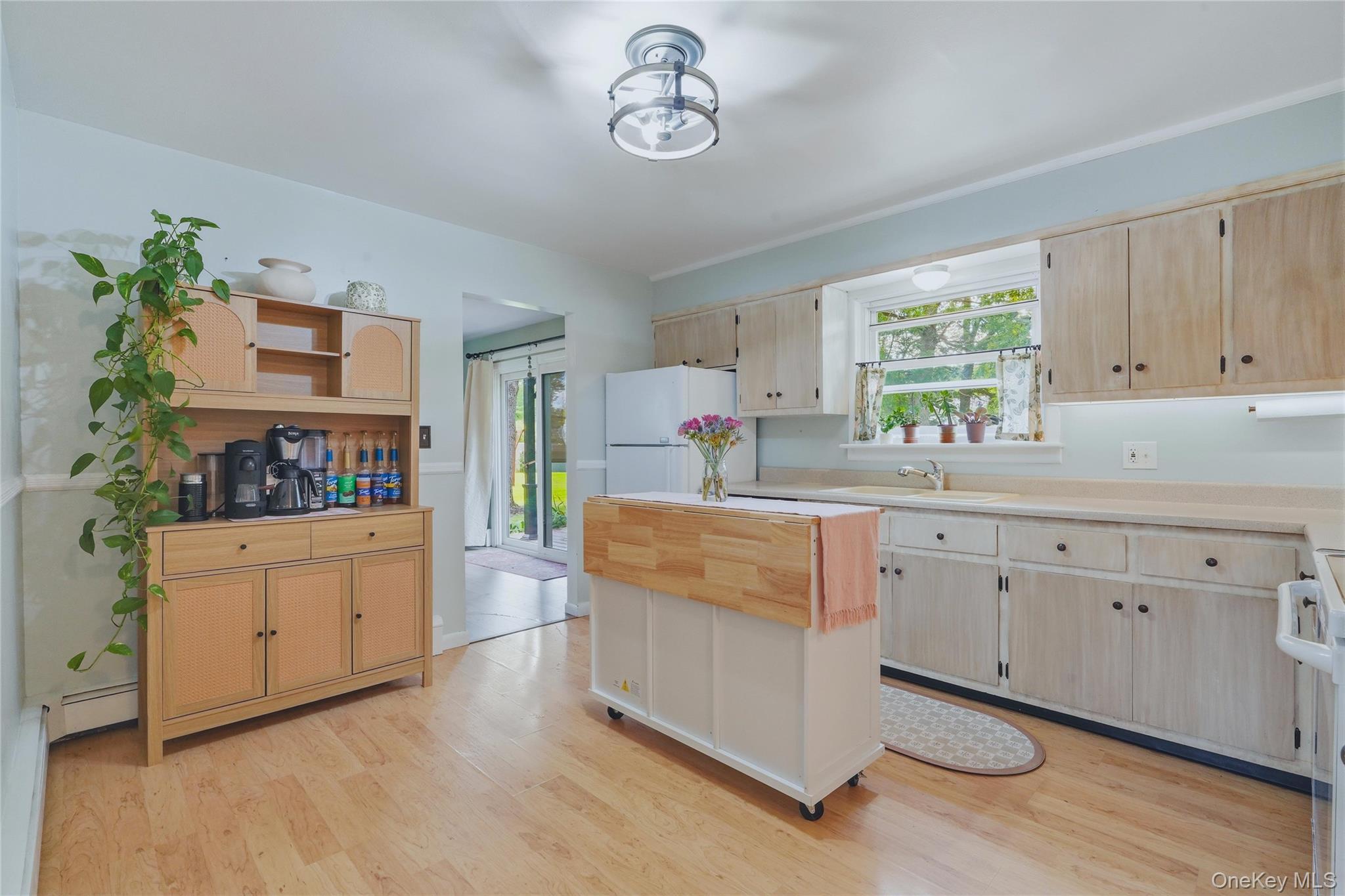 Single Family Esther Place Ulster County, NY 12449, MLS-1044339-12