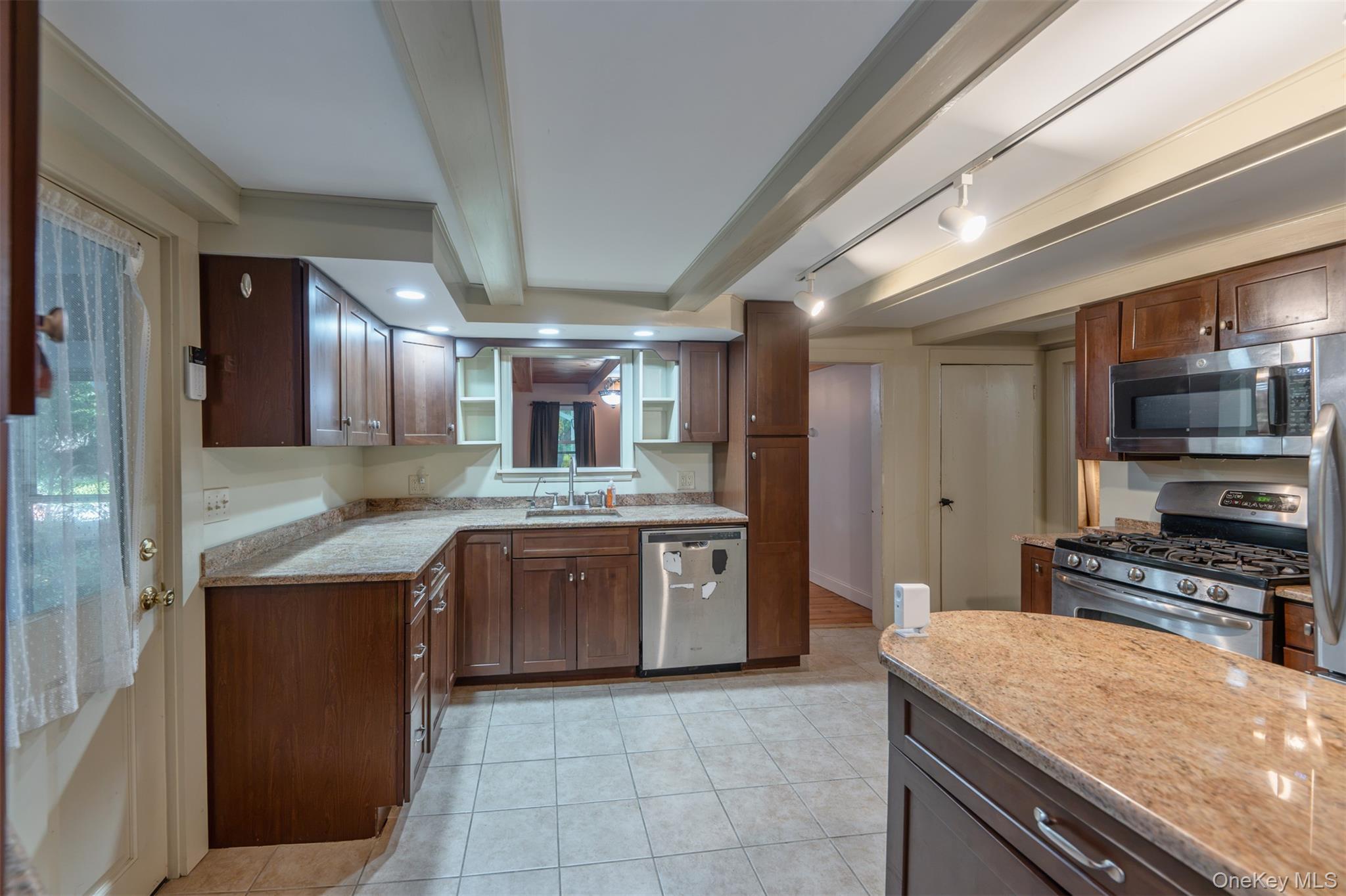 Single Family Us Highway 209  Ulster County, NY 12484, MLS-1044357-9