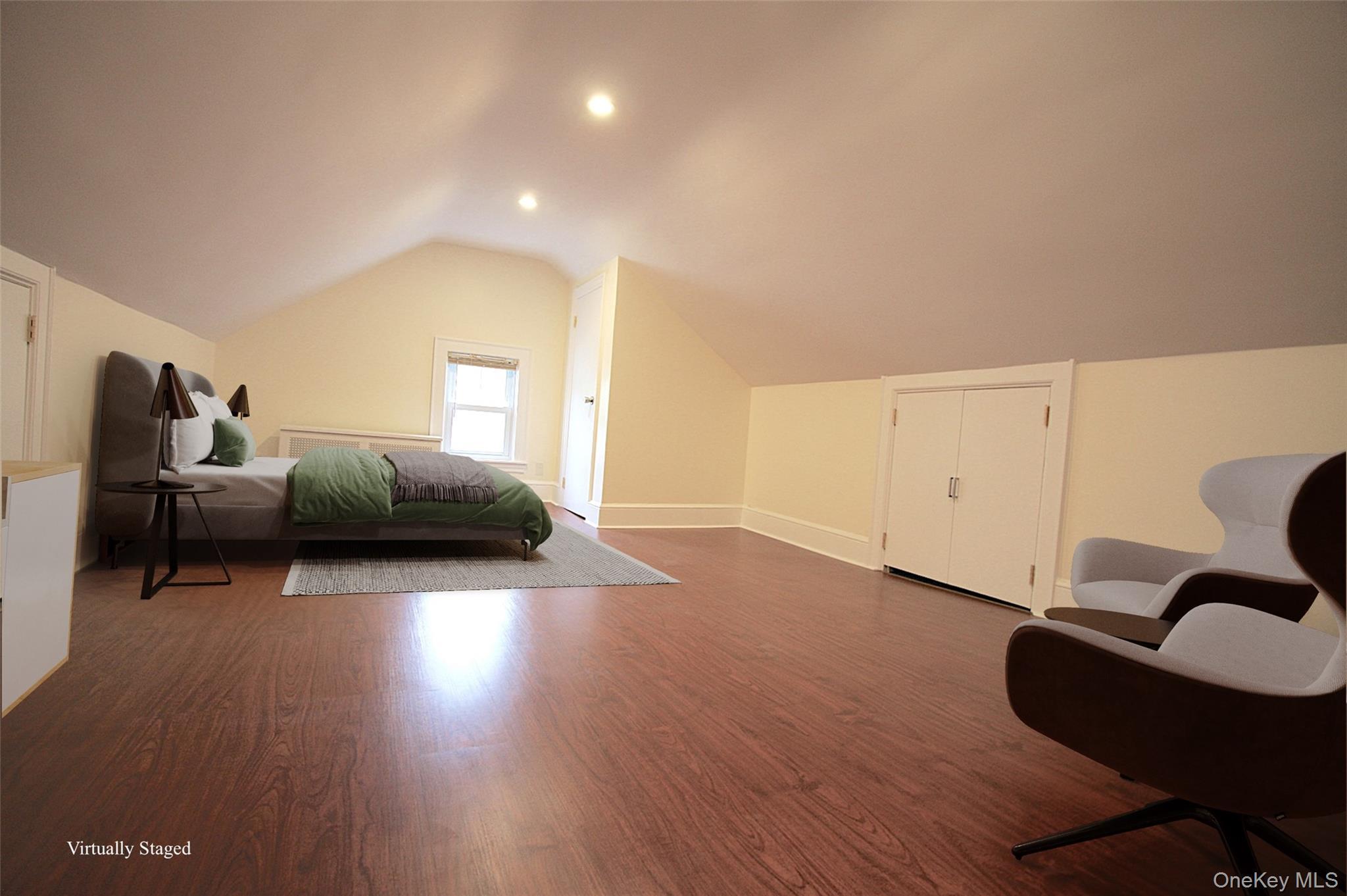 Single Family Pembroke Avenue Nassau County, NY 11020, MLS-1044372-13