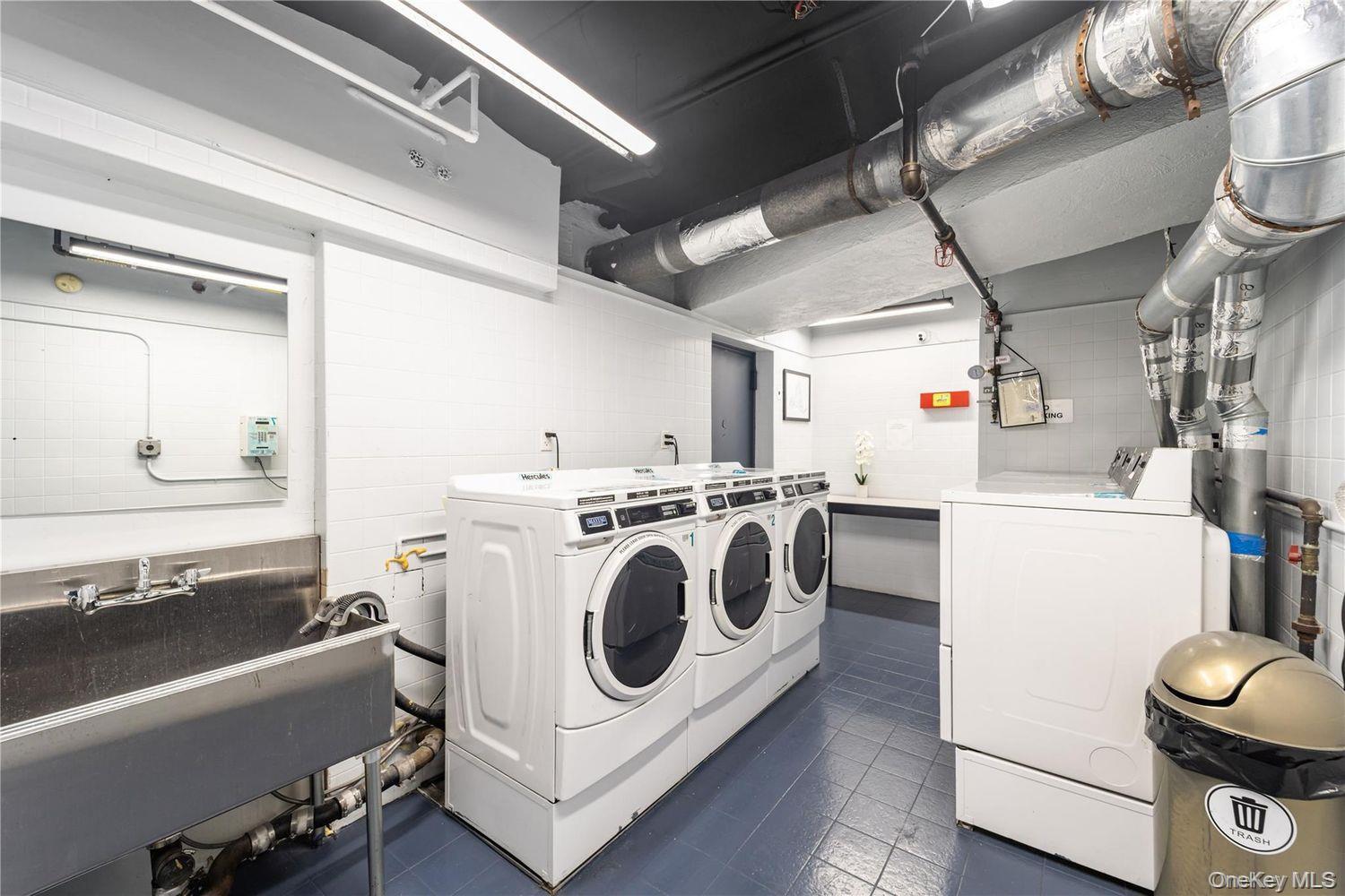 Apartment E 35th Street Manhattan, NY 10016, MLS-1044380-15