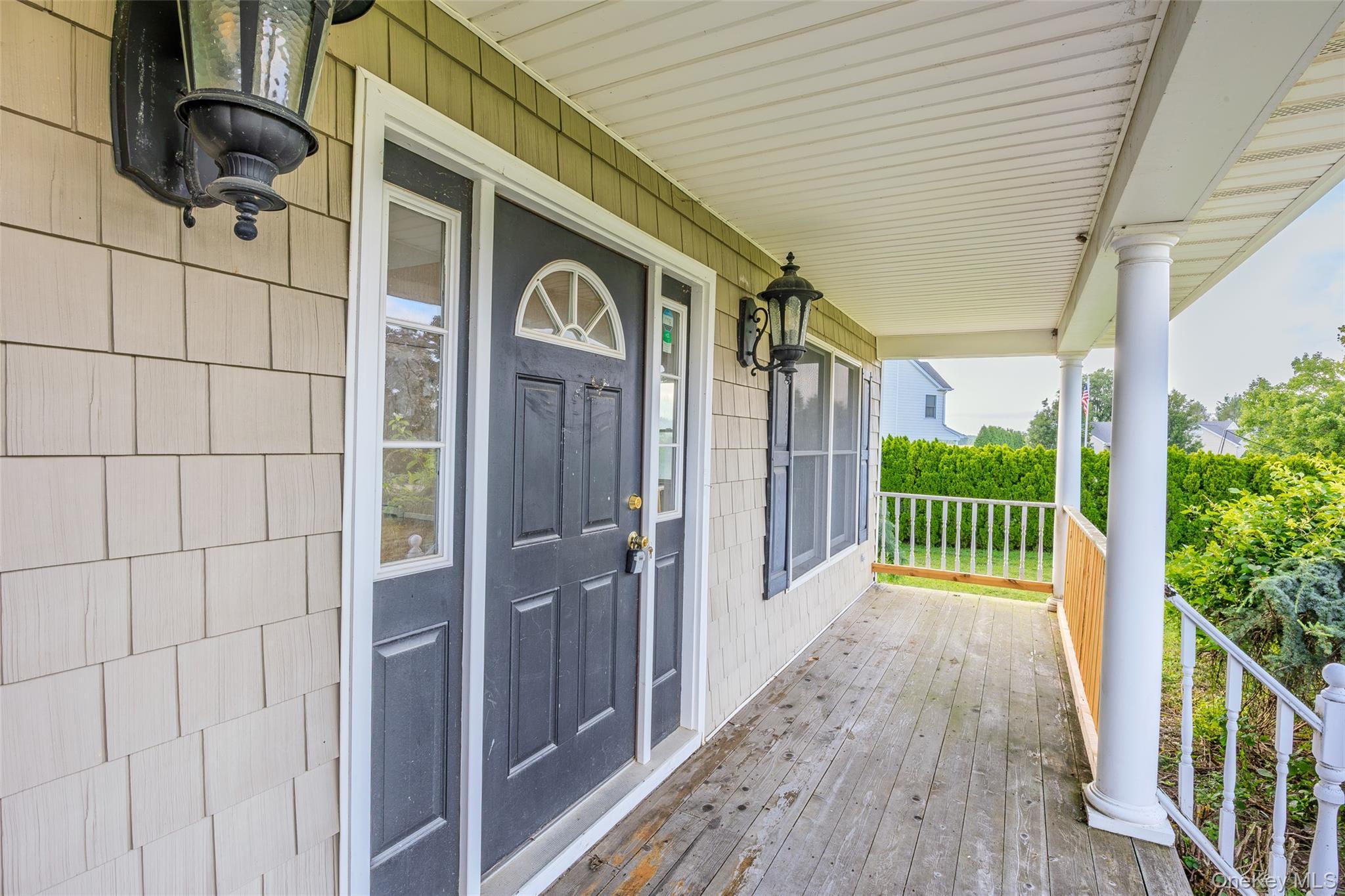Single Family Nicholas Way  Suffolk County, NY 11933, MLS-1044389-11