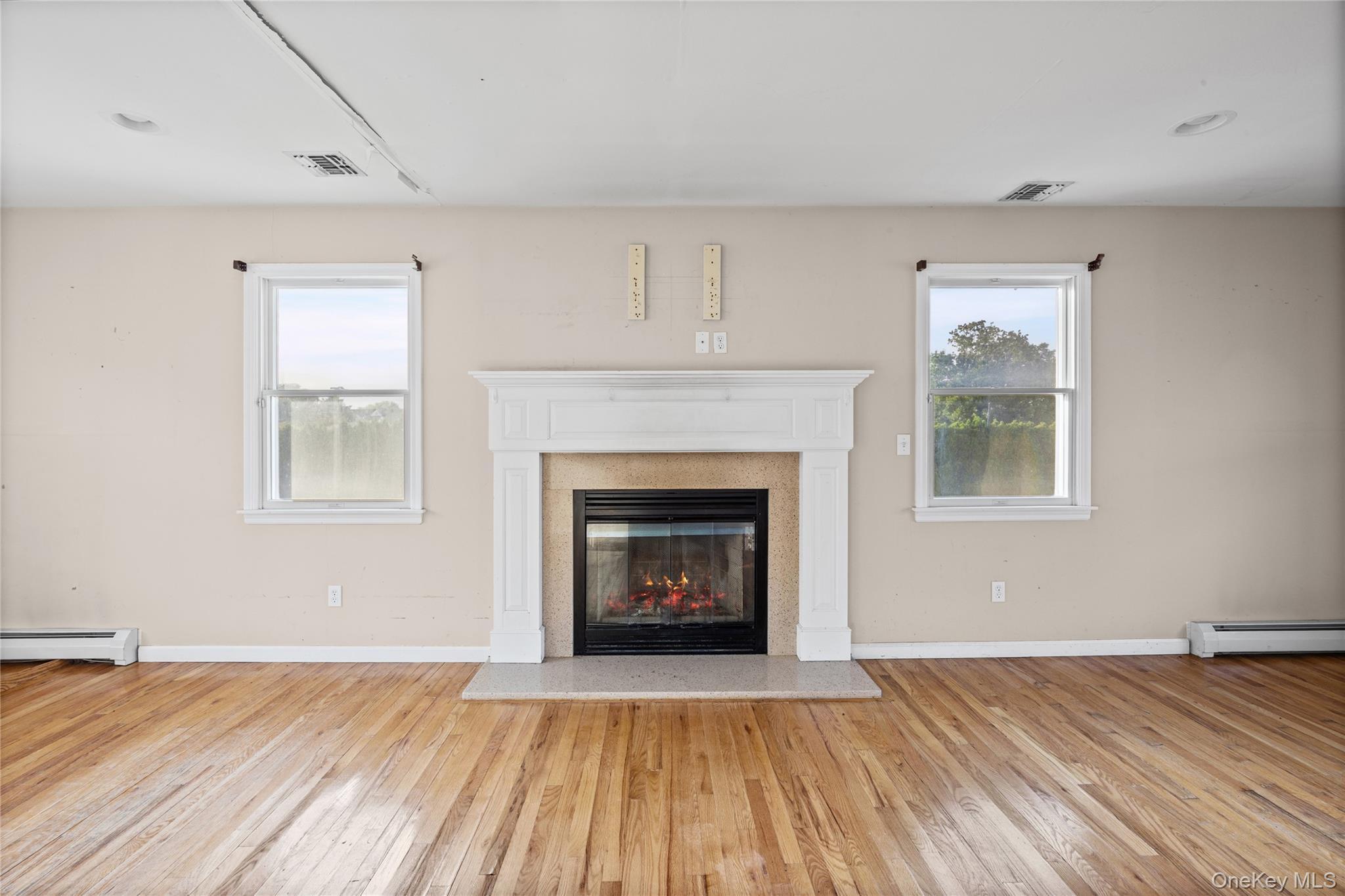 Single Family Nicholas Way  Suffolk County, NY 11933, MLS-1044389-15