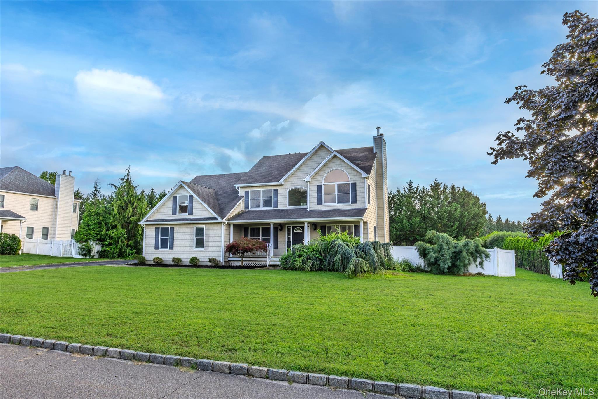 Single Family Nicholas Way  Suffolk County, NY 11933, MLS-1044389-3
