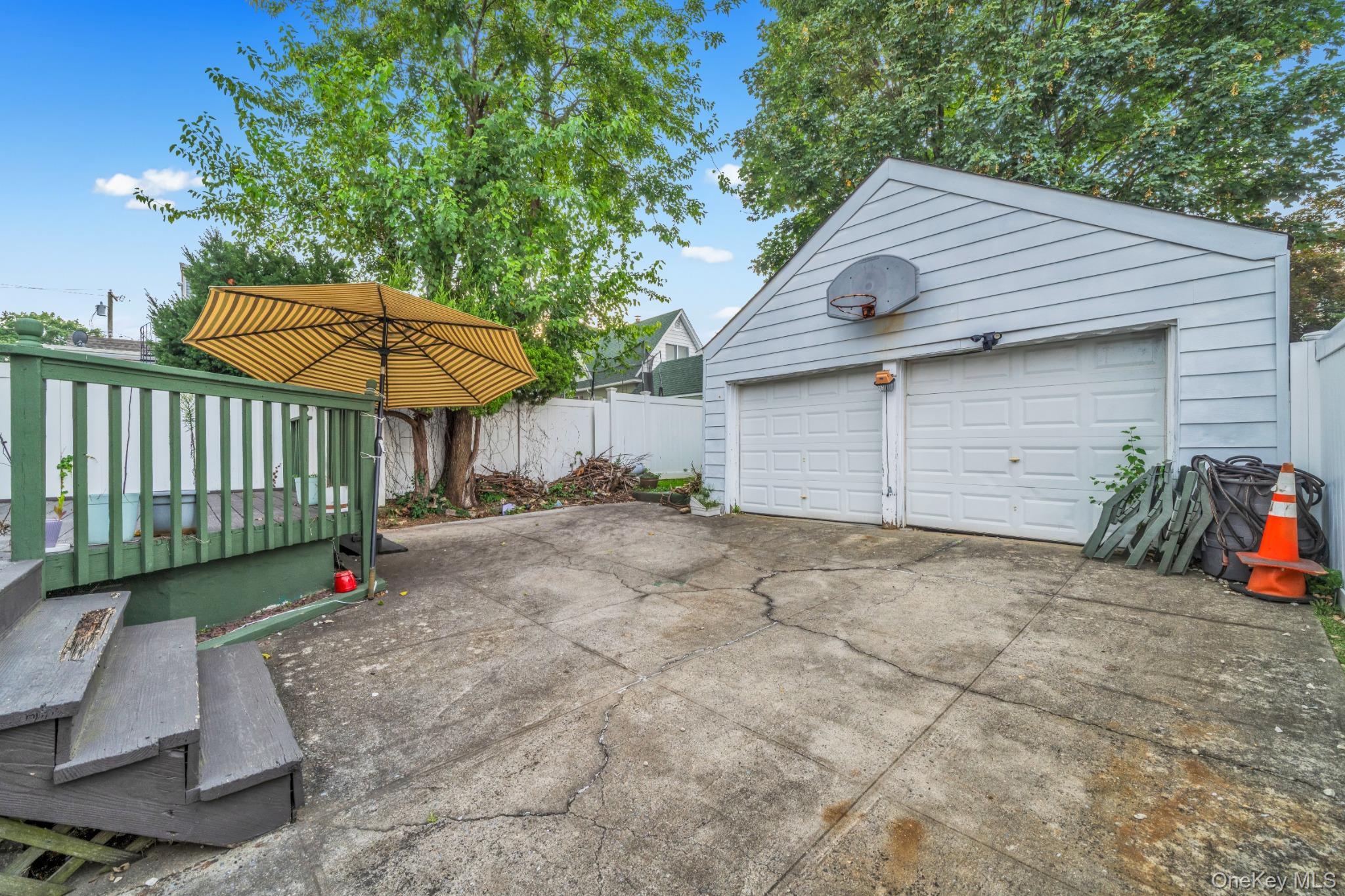 Single Family Woolworth Street Nassau County, NY 11003, MLS-1044392-25