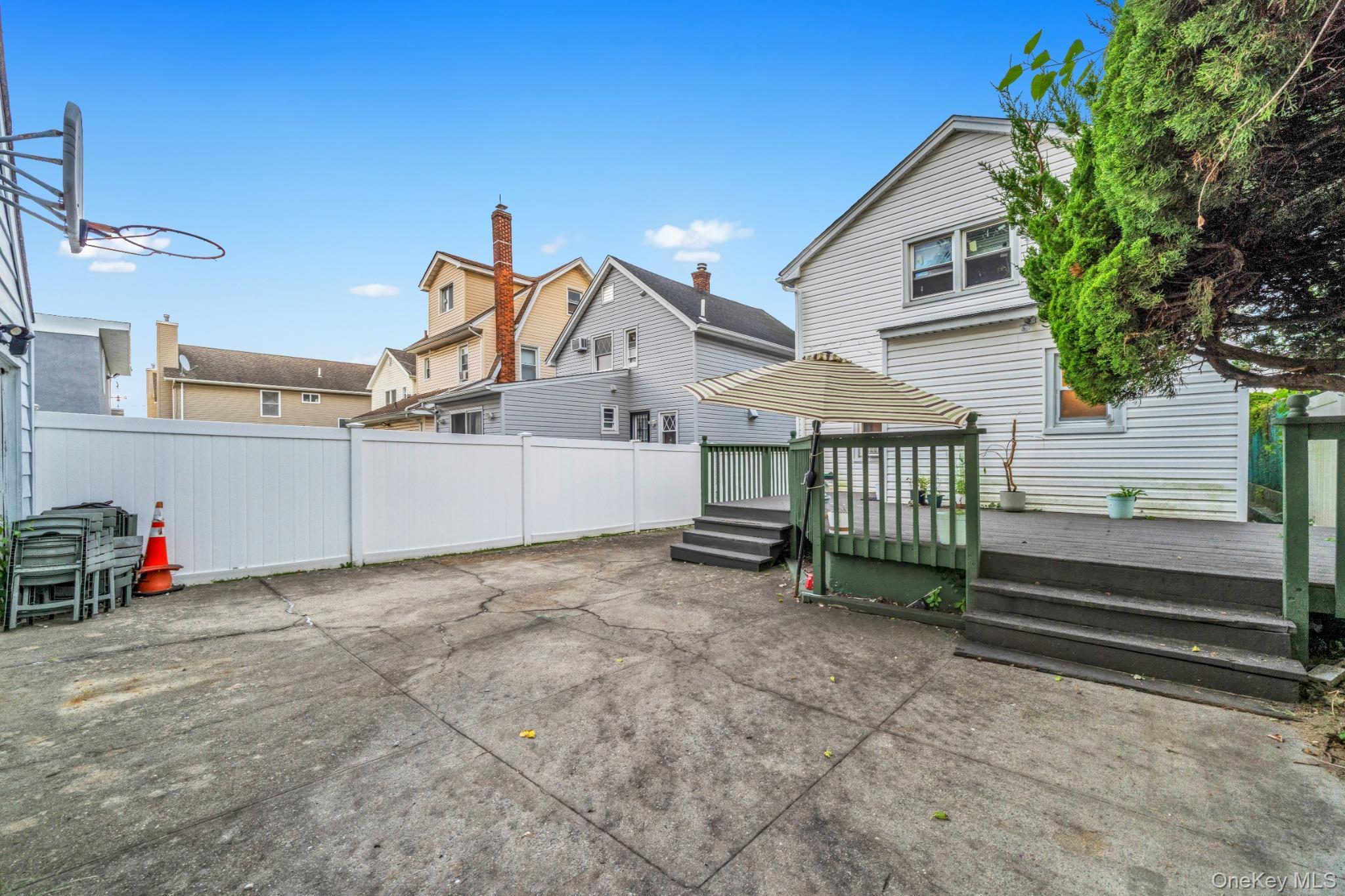 Single Family Woolworth Street Nassau County, NY 11003, MLS-1044392-27