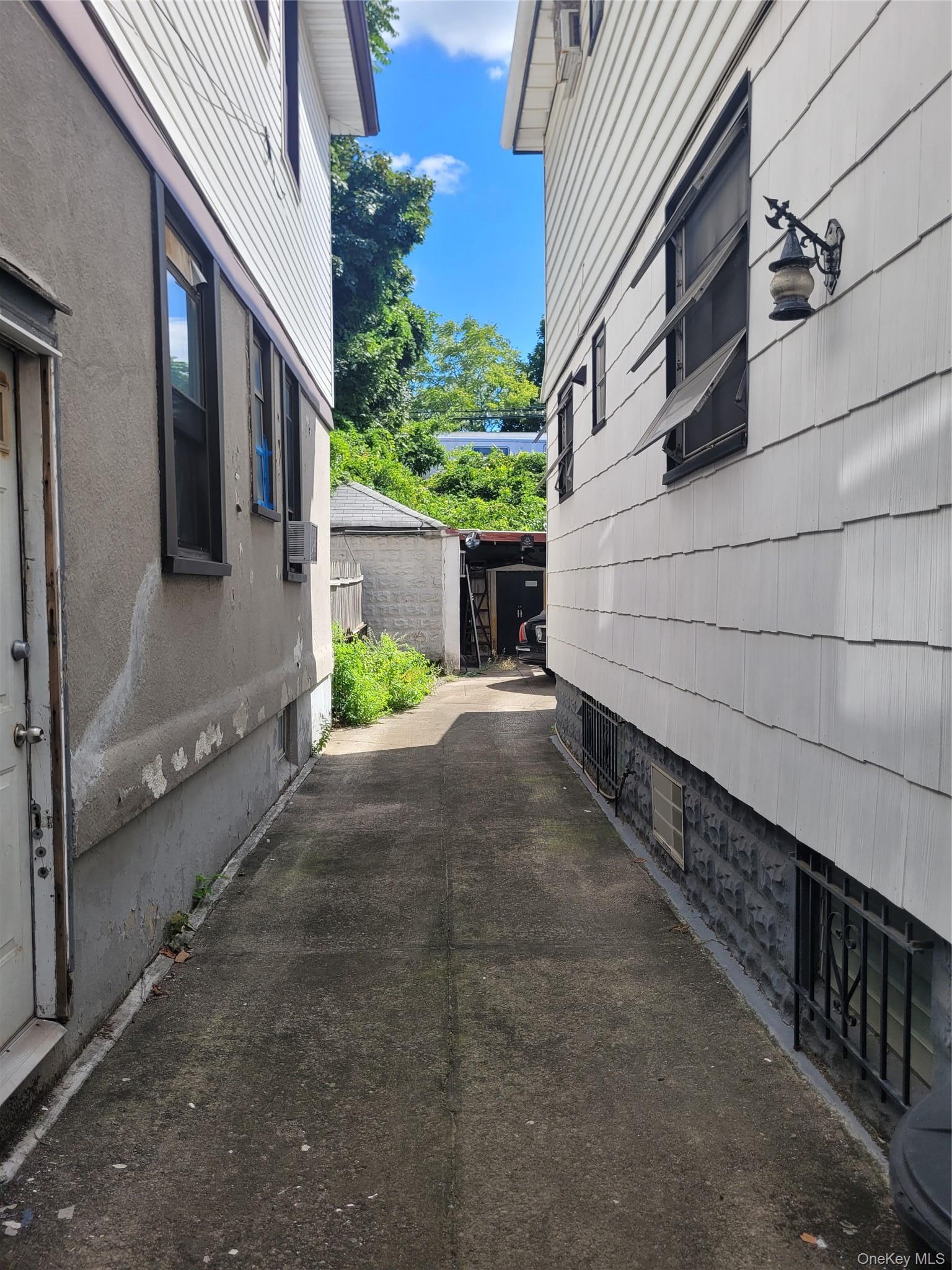 Single Family E 15th Street Brooklyn, NY 11229, MLS-1044414-2