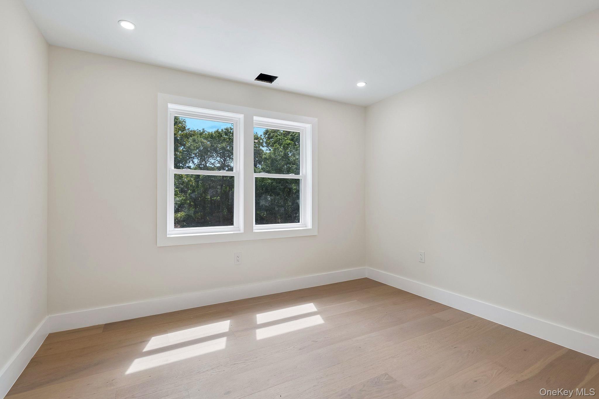 Single Family Hidden Path Suffolk County, NY 11959, MLS-1044436-17