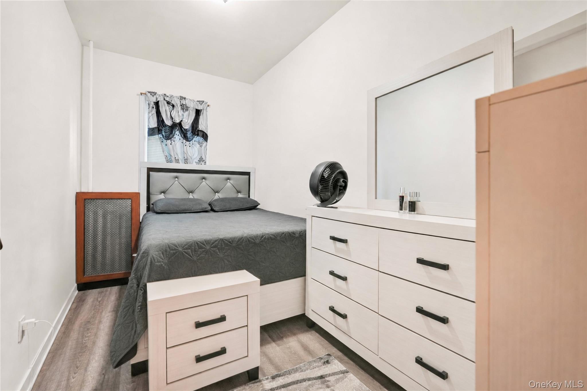 Single Family 116th Street Queens, NY 11419, MLS-1044444-16