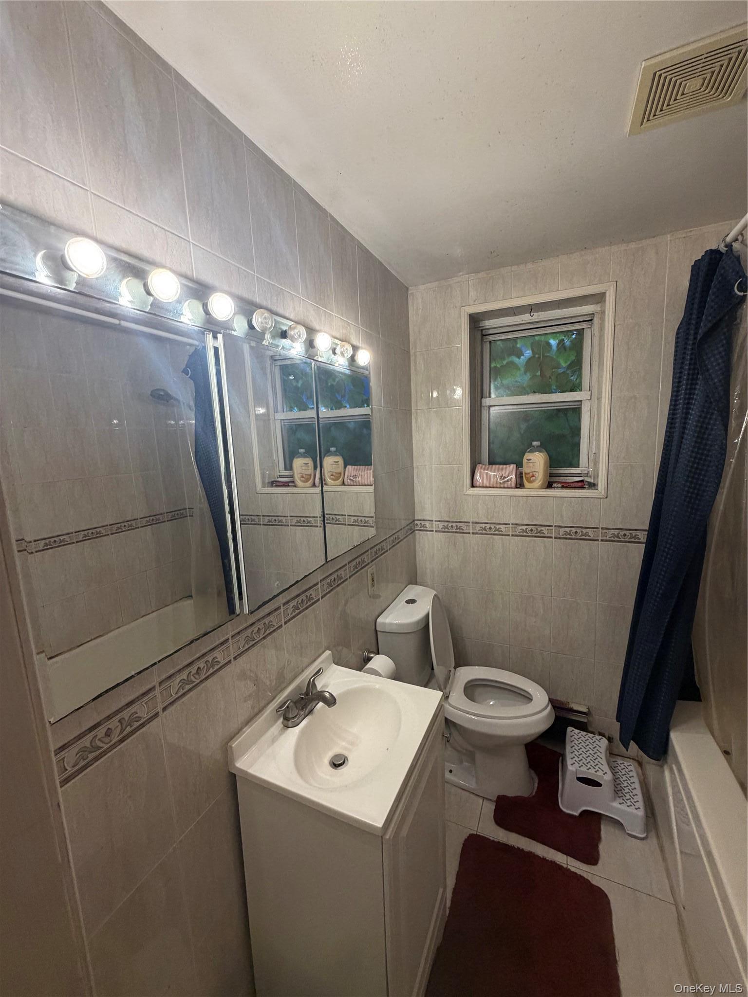 Single Family 227th Street Queens, NY 11411, MLS-1044446-13