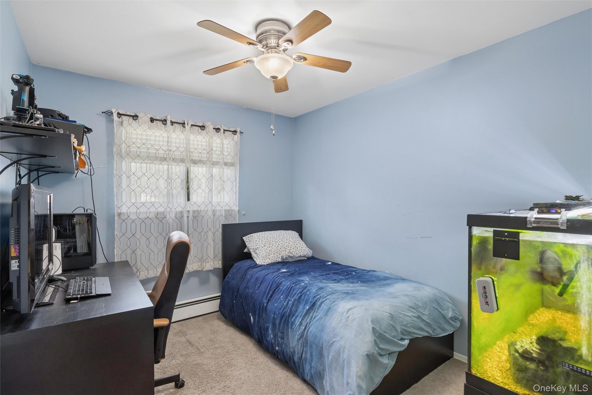 Single Family Sherwood Drive  Nassau County, NY 11714, MLS-1044453-17