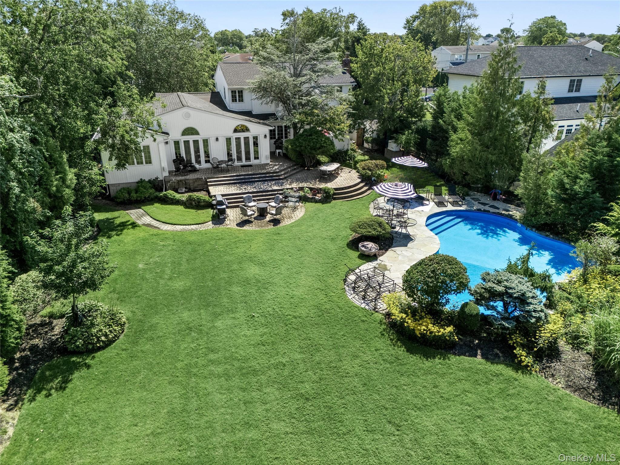 Single Family Ocean Avenue  Nassau County, NY 11758, MLS-1044468-23