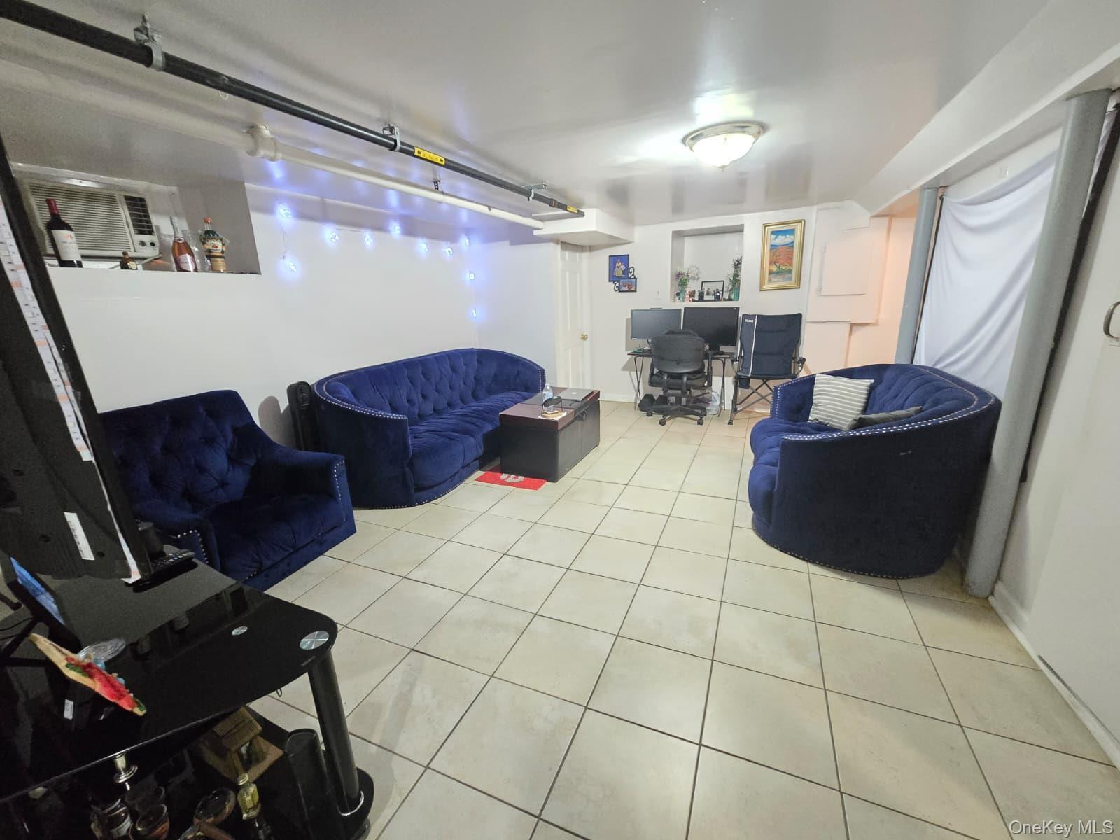 Single Family 86th Street Queens, NY 11416, MLS-1044475-39