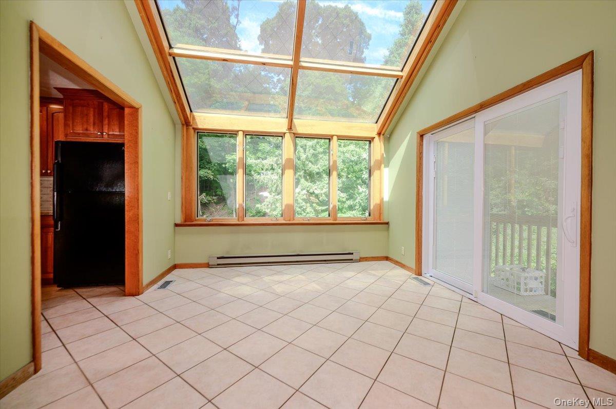 Single Family Somerstown Road Westchester County, NY 10562, MLS-1044513-10