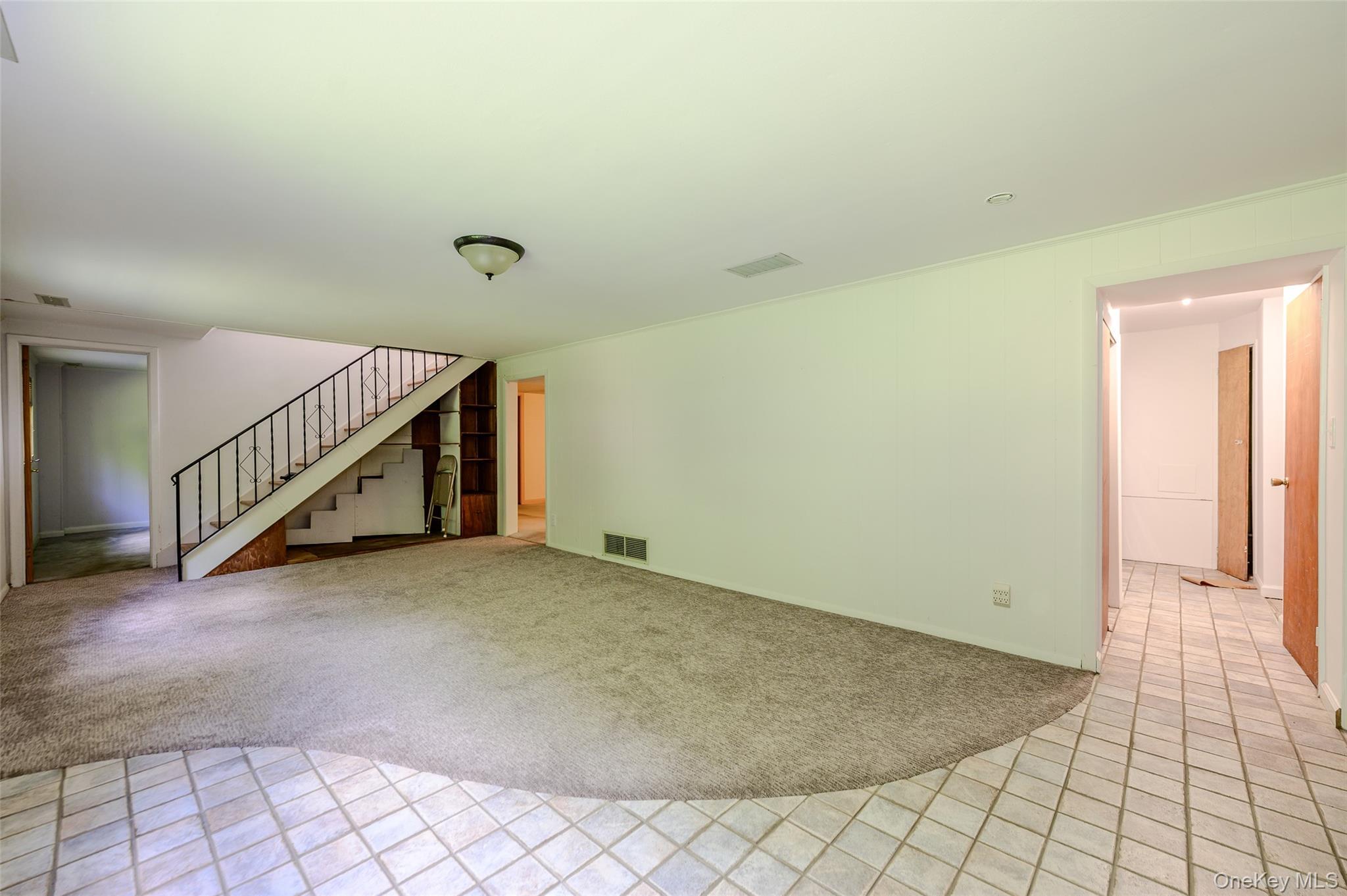 Single Family Somerstown Road Westchester County, NY 10562, MLS-1044513-19