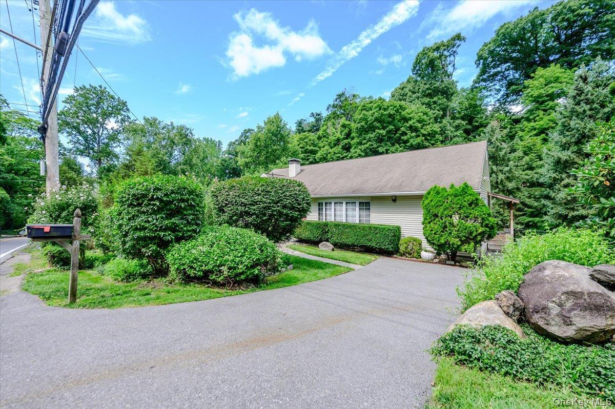 Single Family Somerstown Road Westchester County, NY 10562, MLS-1044513-3
