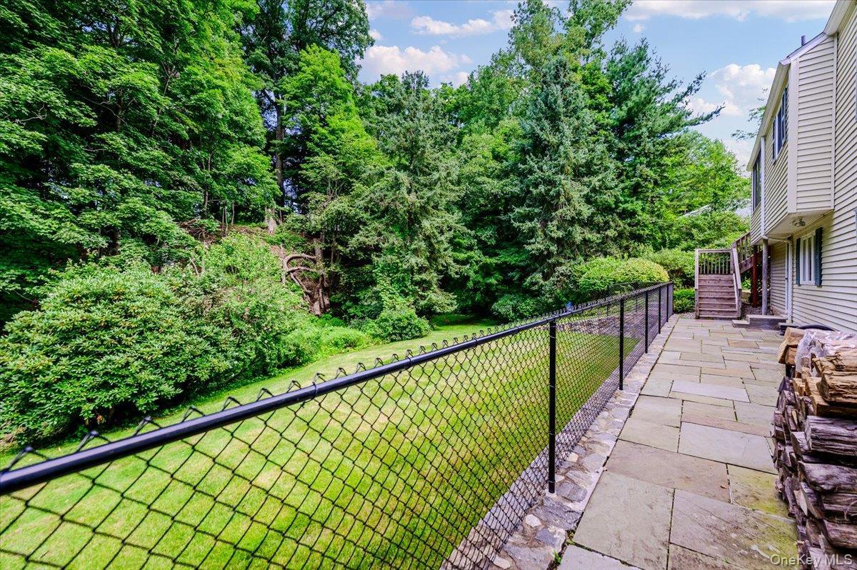 Single Family Somerstown Road Westchester County, NY 10562, MLS-1044513-31